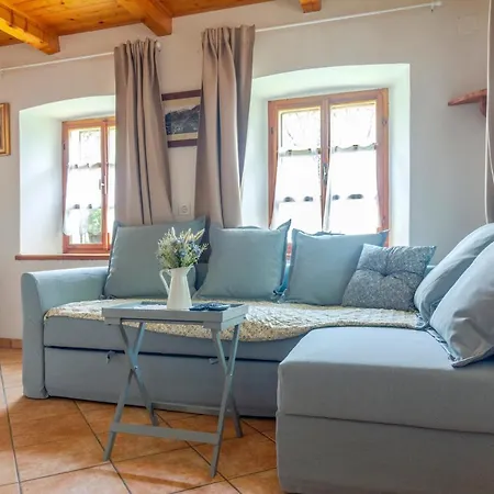 Lastovka Holiday home Tolmin
